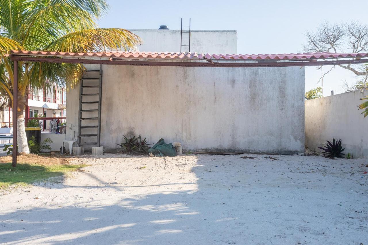 Pelican Inn At Las Dunas チェレム エクステリア 写真
